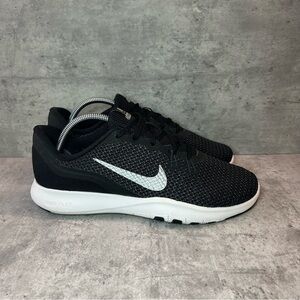 Nike Training Flex TR 7 Running Shoes 898479-001 Womens sz 7 - black